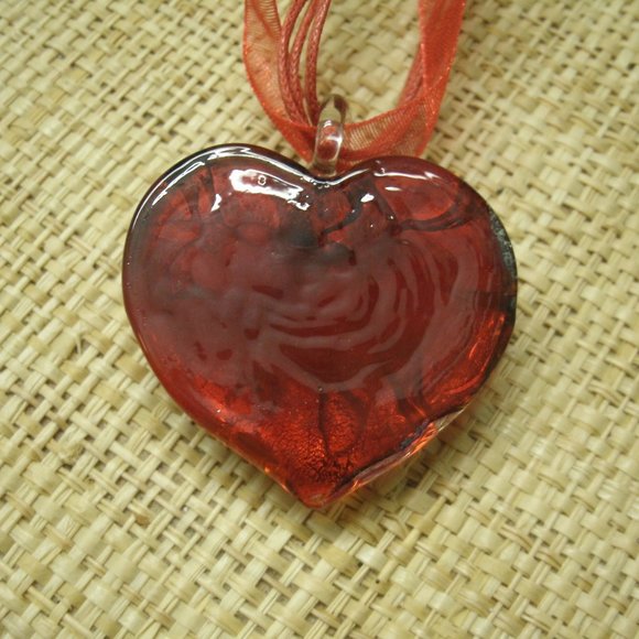 Murano Glass Red & Silver Heart Pendant Necklace - Picture 4 of 13